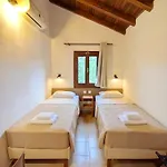 Anna Maria Lägenhetshotell Agia Paraskevi (Skiathos)