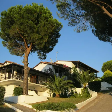 شقة فندقية Anna Maria 2*