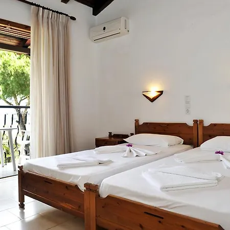Anna Maria Agia Paraskevi (Skiathos)