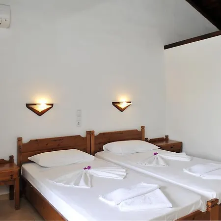شقة فندقية Anna Maria 2*