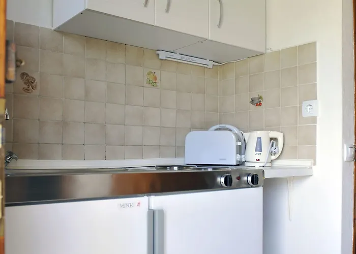 Anna Maria アパートホテル