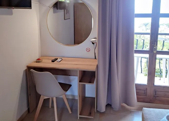 Anna Maria 3* Agia Paraskevi (Skiathos)