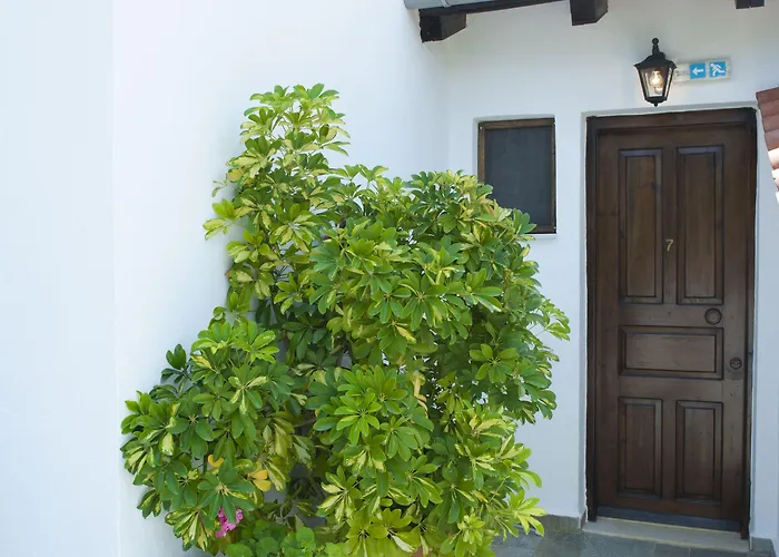 Anna Maria Aparthotel Agia Paraskevi (Skiathos)